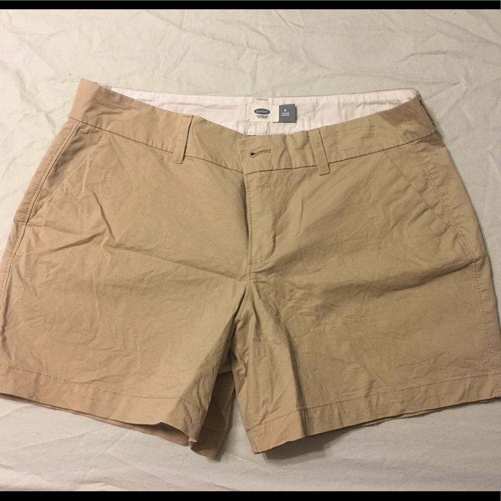 Size 6 Old Navy Khaki Shorts